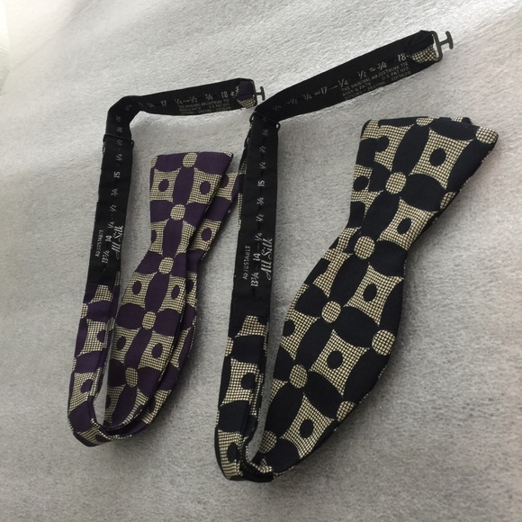 NWOT (2) Bow Ties in same pattern in diff. colors - Picture 2 of 4